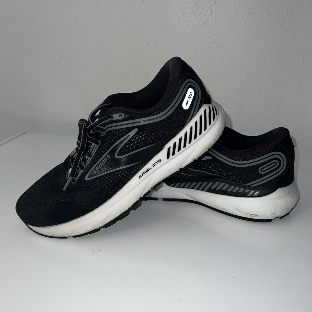 Brooks Ariel GTS 23 Womens Black White Athletic Running Shoes 8.5 Wide D - Picture 3 of 9